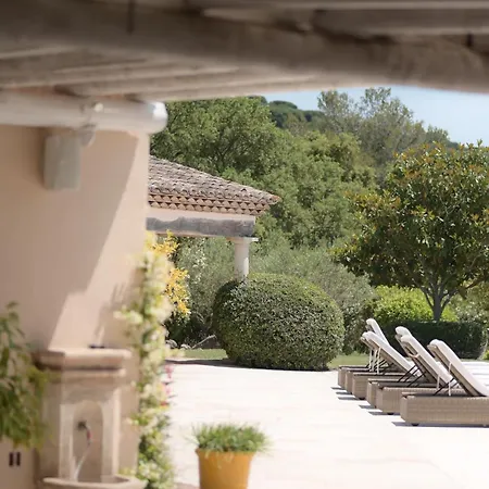 Luxury Mediterranean With Pool & Helipad 别墅 圣特罗佩